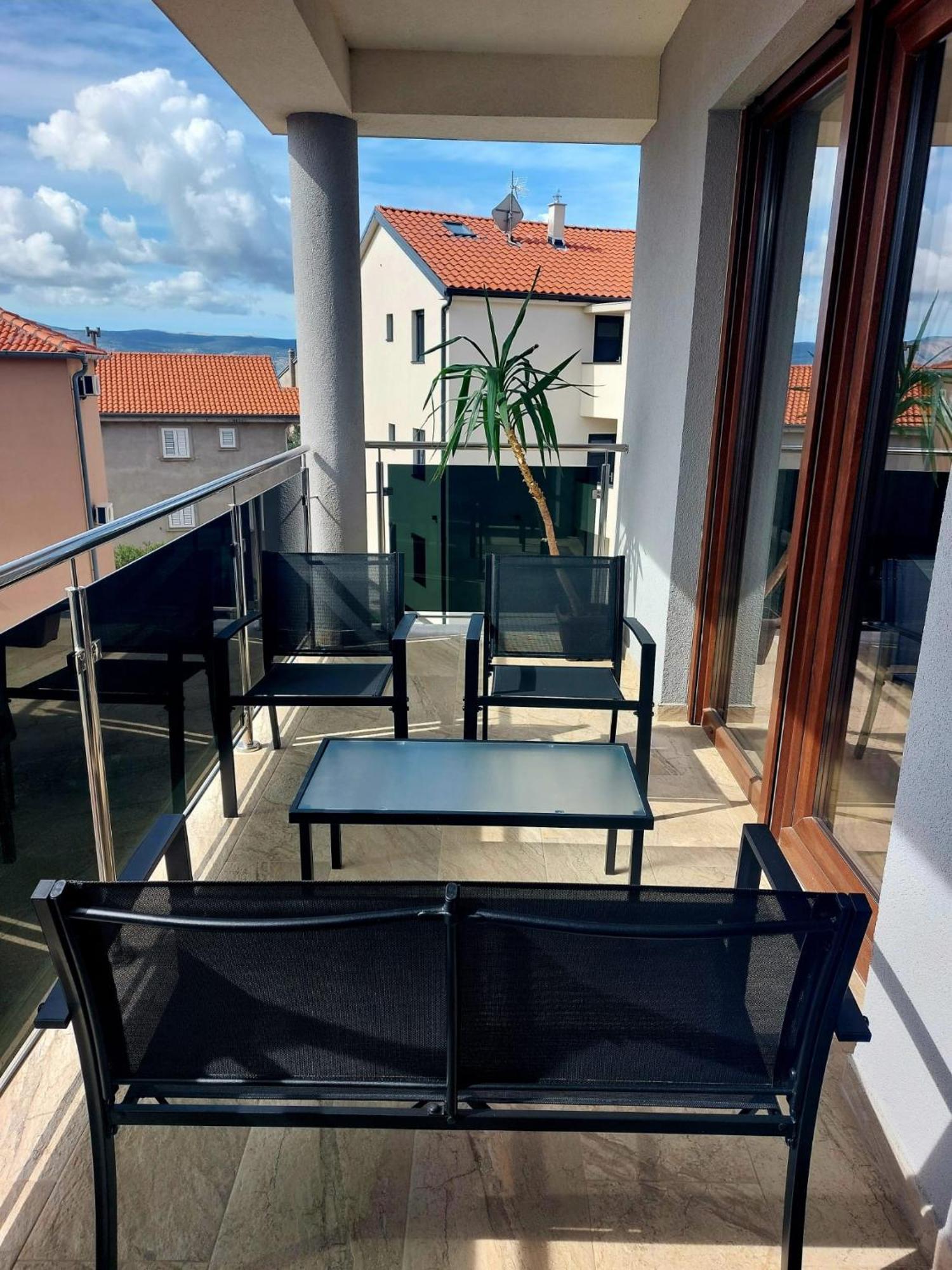 Apartmani Ivana Novi Novi Vinodolski Εξωτερικό φωτογραφία