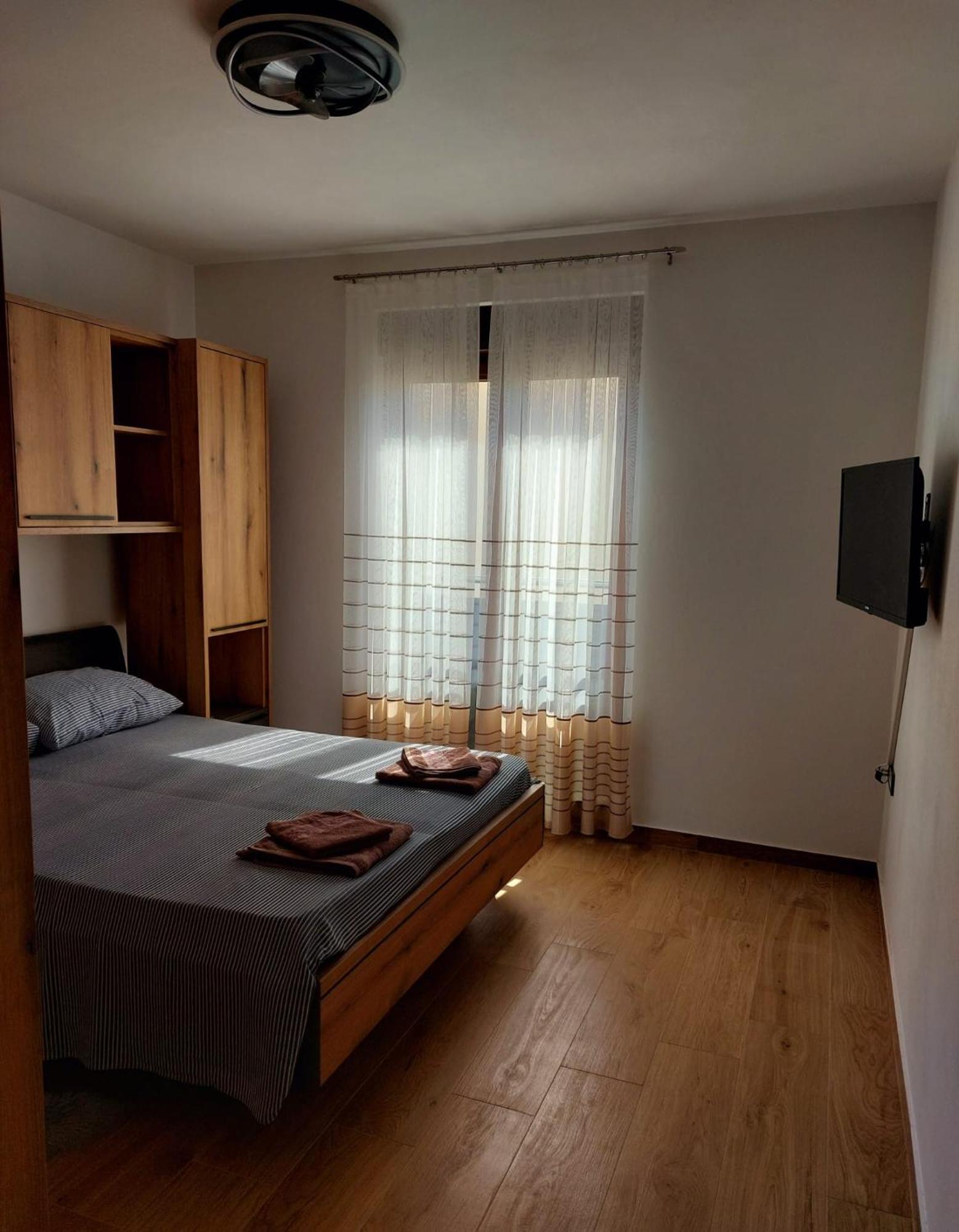 Apartmani Ivana Novi Novi Vinodolski Εξωτερικό φωτογραφία